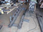 upper vertical track